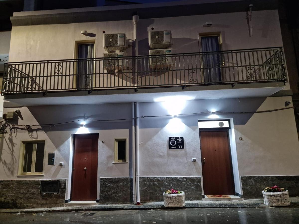B&B Leon Messina Esterno foto